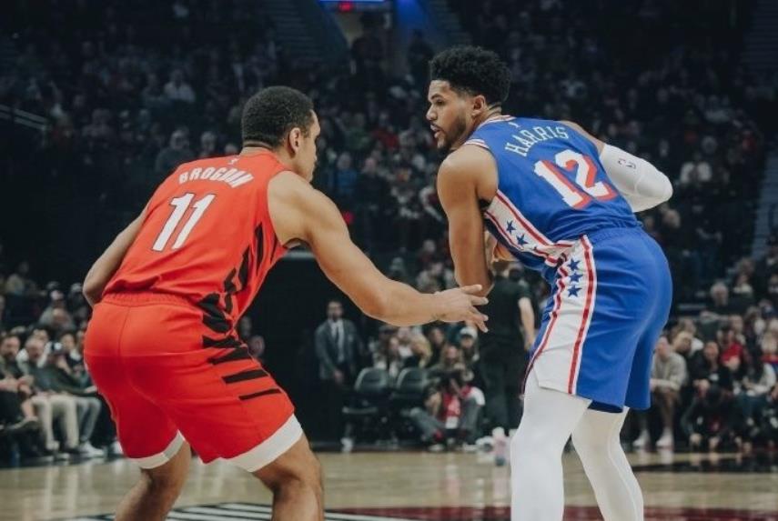 NBA战报：76人惨遭开拓者逆袭，恩比德缺席下的三连败