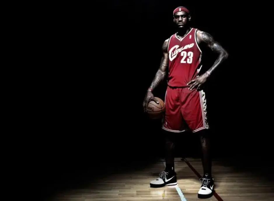 篮球百科：什么是前场与后场？NBA比赛中的关键概念